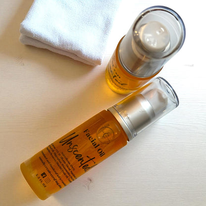 Light Face Oil/Non-Greasy